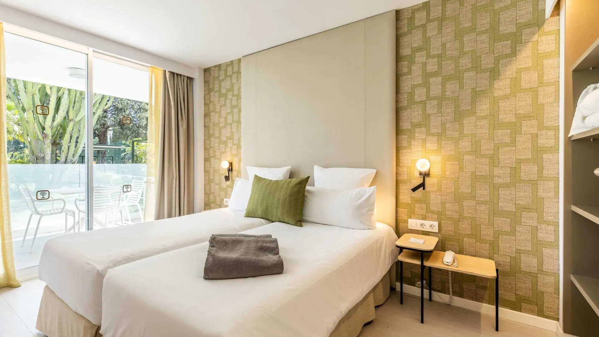 Hotel Illa D'Or & Club Apts 4* Sup Port de Pollenca