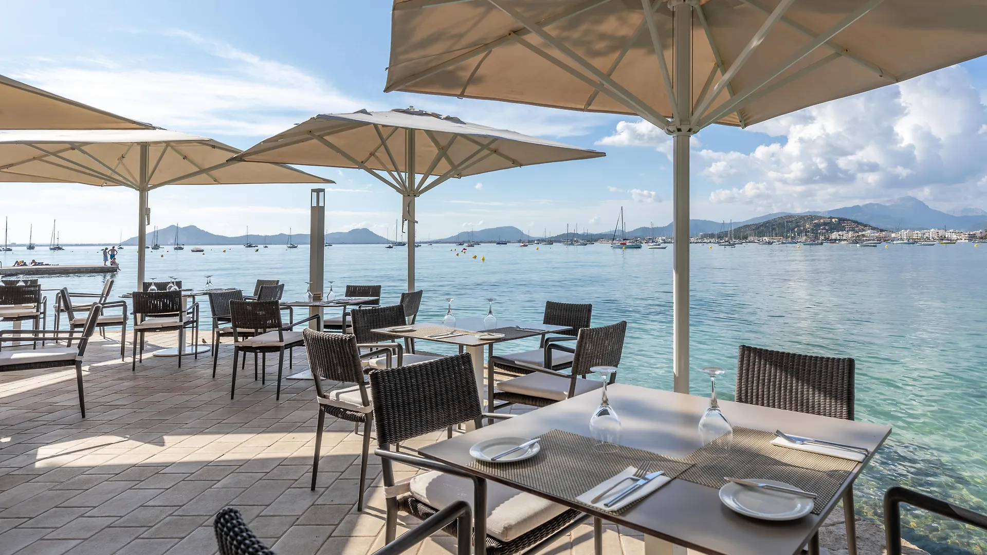 Hotel Illa D'Or & Club Apts 4* Sup Port de Pollenca Spain