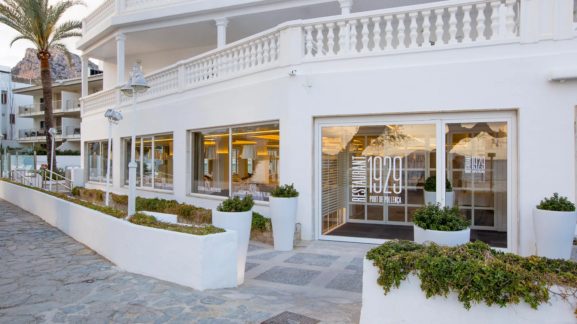 ****  Hotel Illa D'Or & Club Apts 4* Sup Port de Pollenca Spain