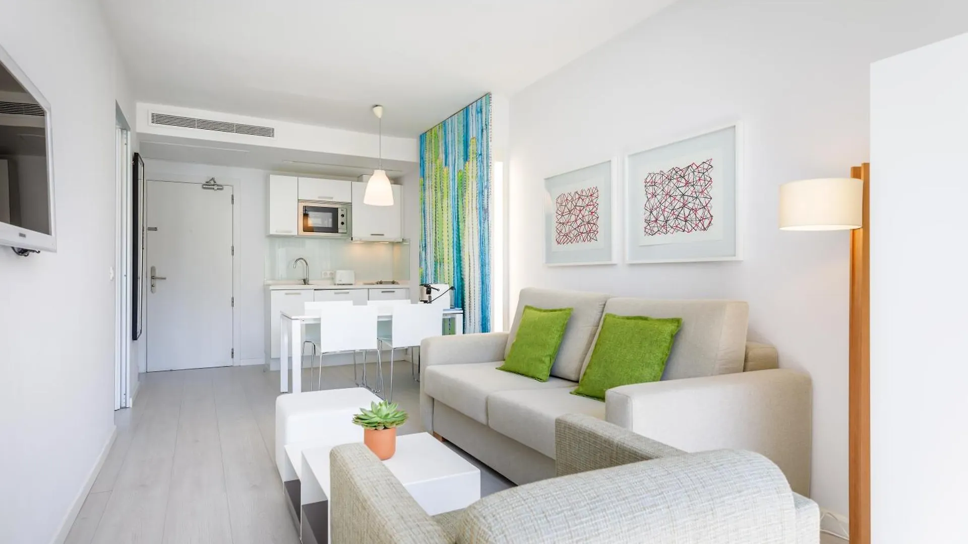 Hotel Illa D'Or & Club Apts 4* Sup Port de Pollenca